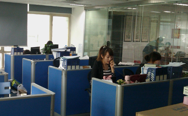 台州企业官网建设全流程指南：从域名备案到上线部署要点解析